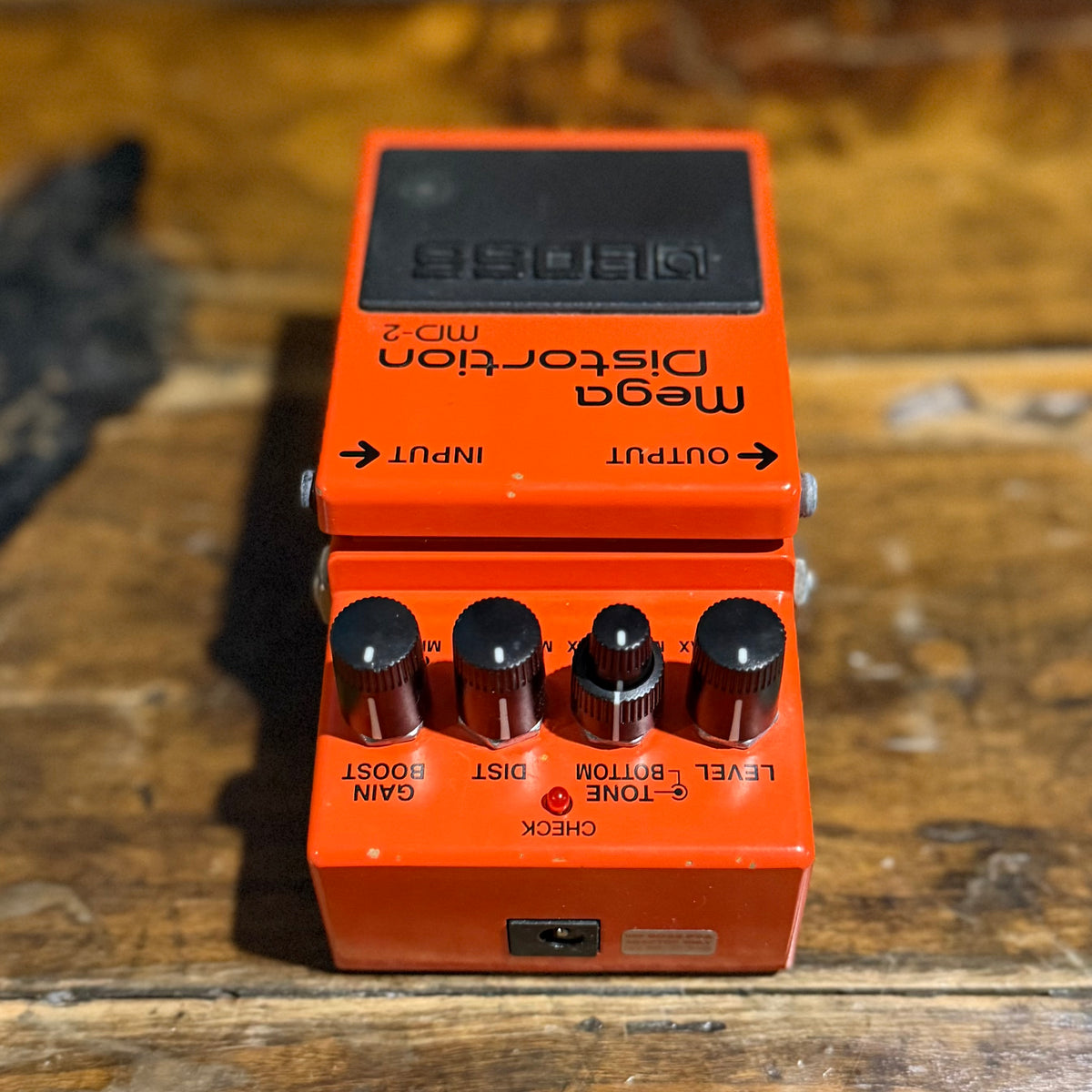 Boss MD-2 Mega Distortion Pedal- Taiwan -August 2013 ( Pre Owned) M3D9805