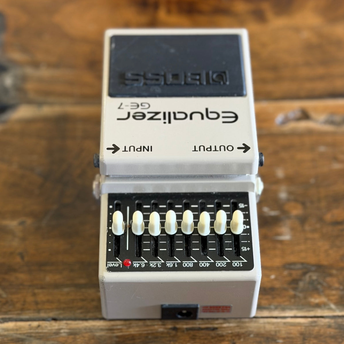 Boss GE-7 Graphic EQ Pedal - Taiwan - ( Pre Owned )