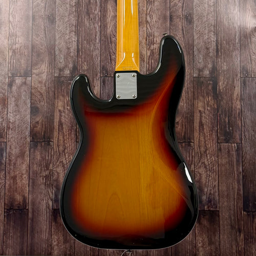 1997 Fender FRETLESS Precision Bass '62 Vintage Reissue JAPAN PB62-53 -Sunburst W/- Gig Bag ( Pre Owned )