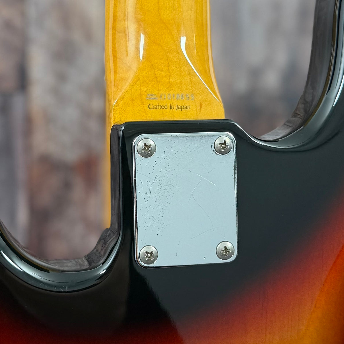 1997 Fender FRETLESS Precision Bass '62 Vintage Reissue JAPAN PB62-53 -Sunburst W/- Gig Bag ( Pre Owned )