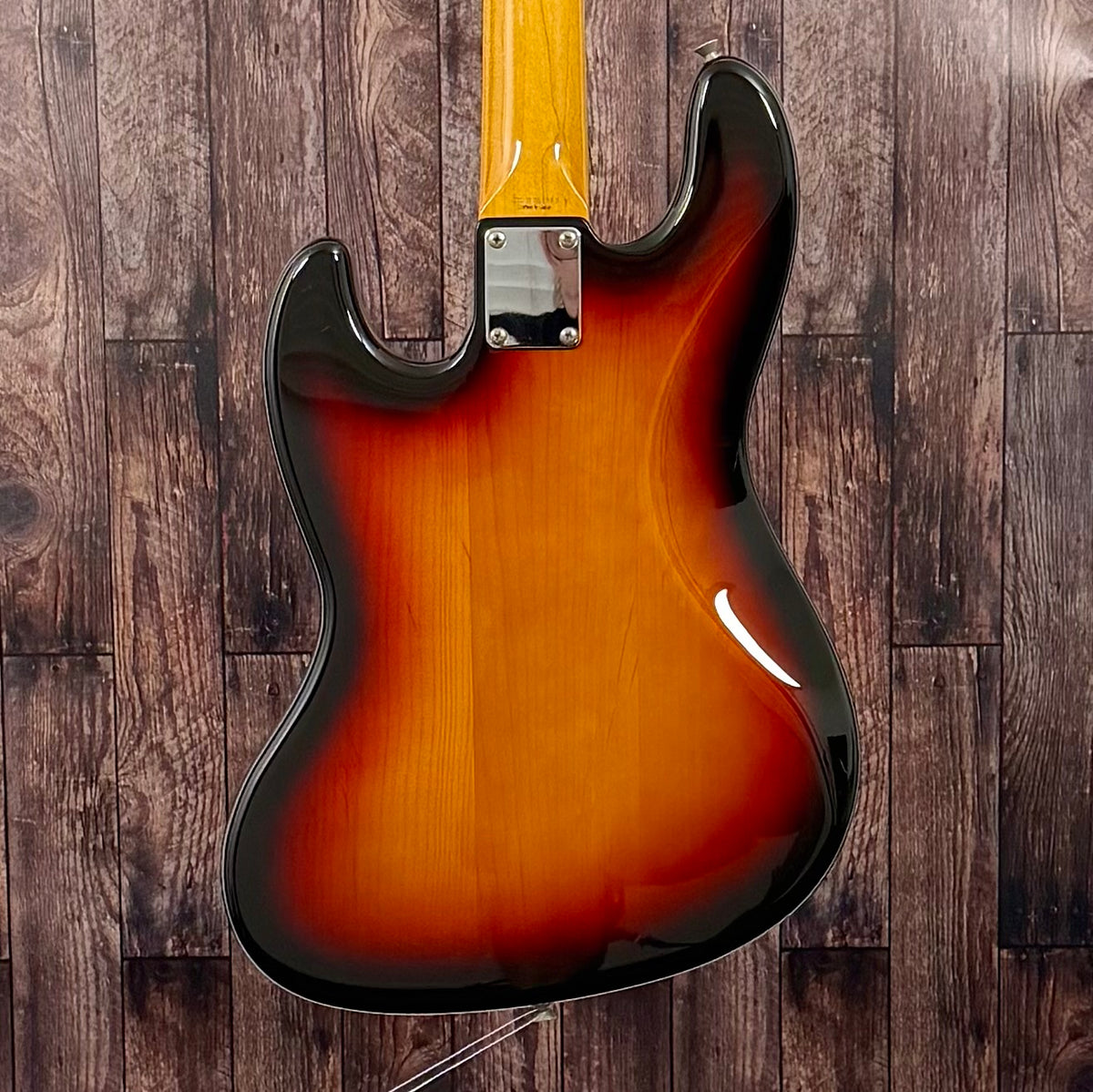 2004 Fender Jazz Bass '62 - JAPAN - JB62 -Sunburst W/- Gig Bag ( Pre Owned )