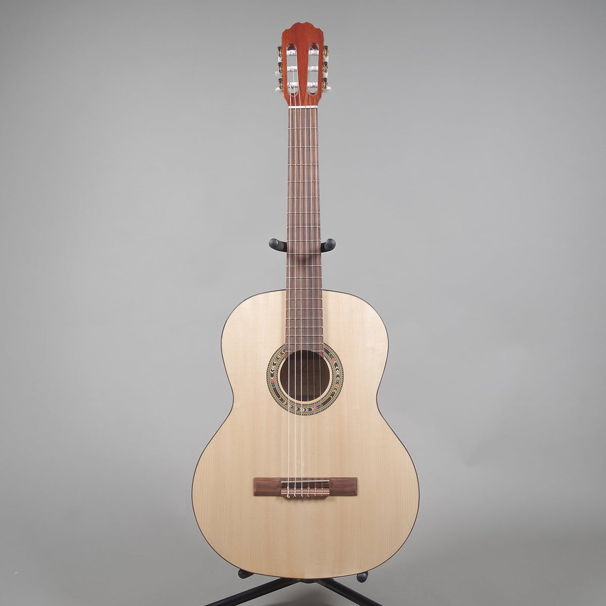 Kremona Rondo Classical Guitar with Case-Kremona-Infinite Music