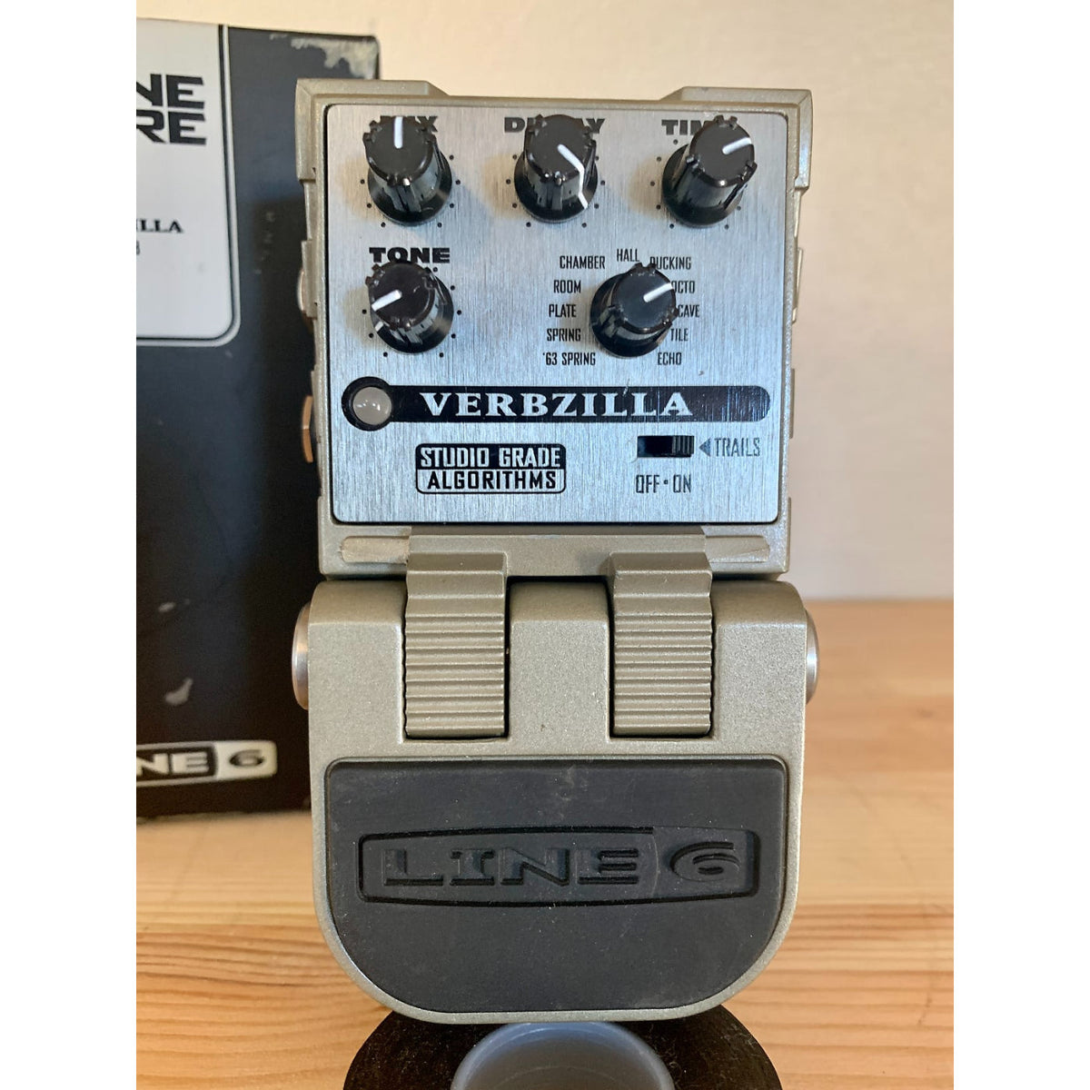 Line 6 ToneCore Verbzilla Reverb Pedal W- Box, etc. - Pre Owned -Line 6-Infinite Music