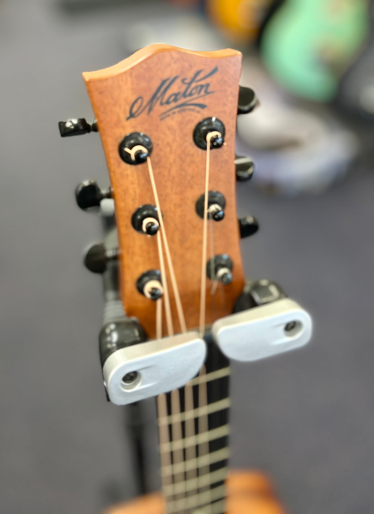Maton EMM 6 Mini Maton Guitar All Mahogany In Hardcase ( Pre Owned )-Maton-Infinite Music