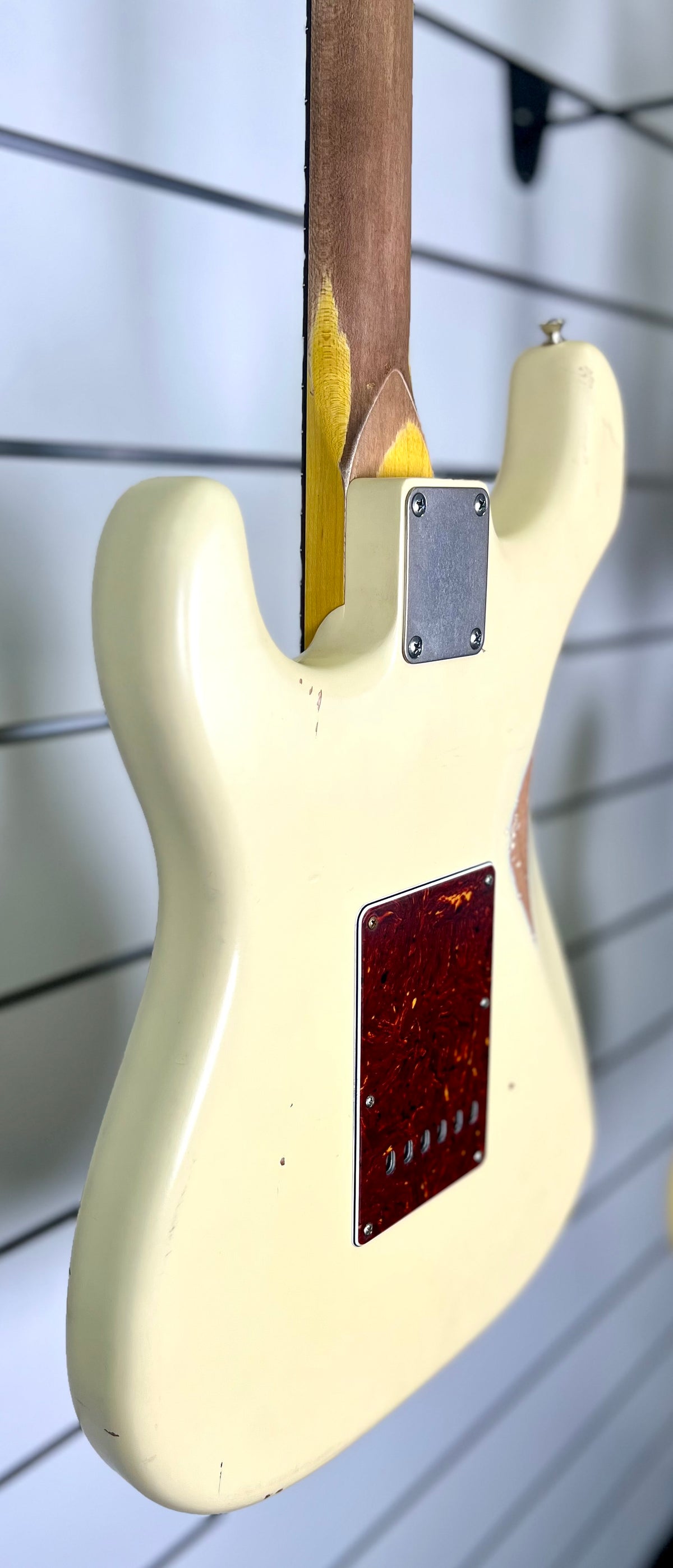 Nash Guitars S63 SSS - Alder Body -Rosewood FB -Vintage White - Medium Aging W/Nash Hardcase-Nash Guitars-Infinite Music
