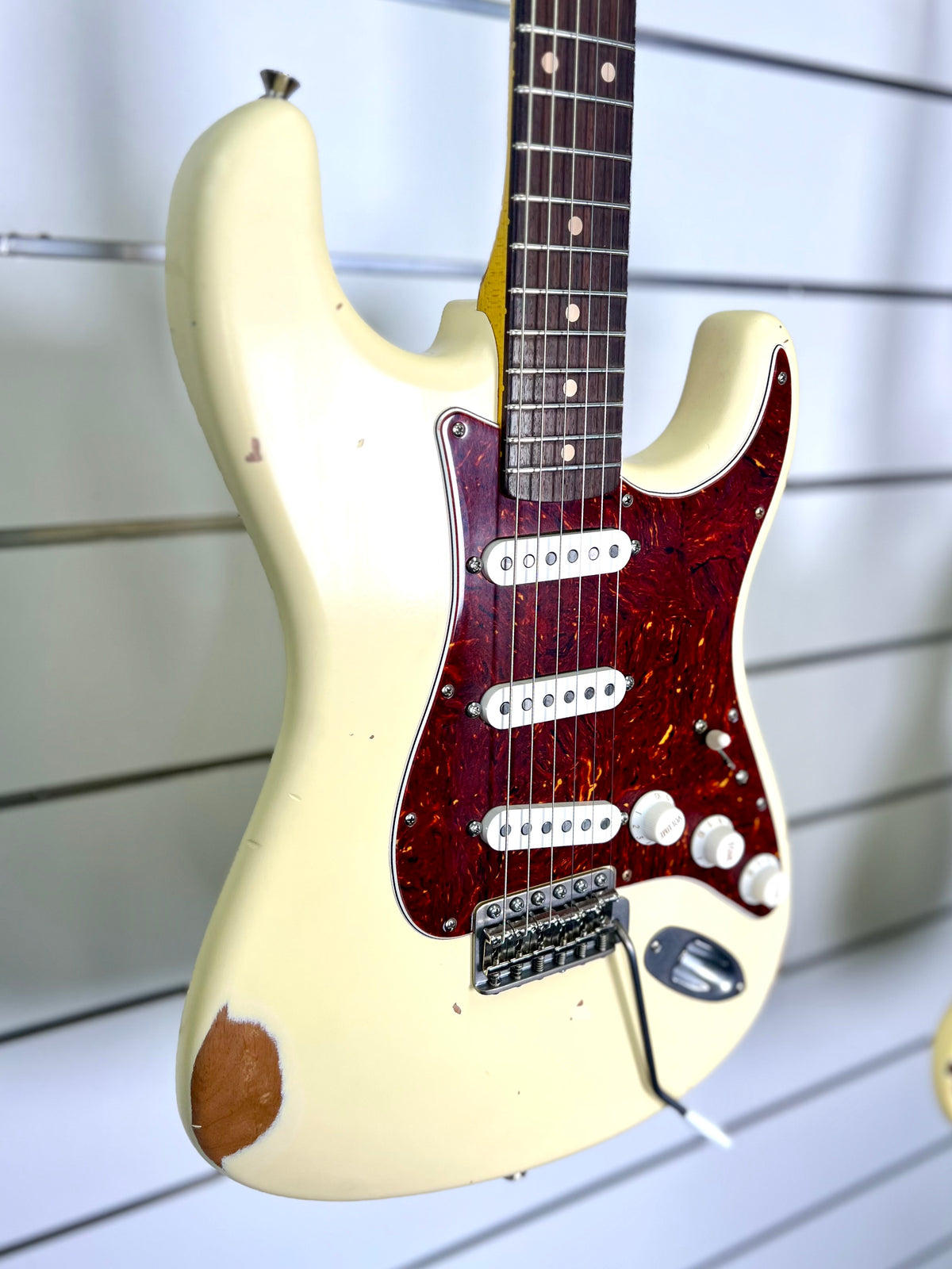Nash Guitars S63 SSS - Alder Body -Rosewood FB -Vintage White - Medium Aging W/Nash Hardcase-Nash Guitars-Infinite Music
