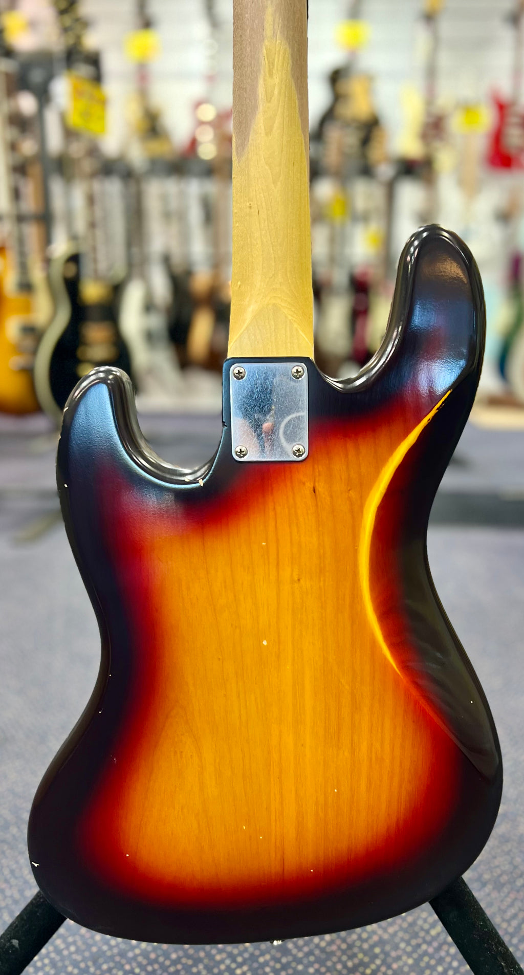 Nash JB63 J Bass - Ash Body -Rosewood FB - 3 Tone Sunburst - Light Ageing W/- Nash Hardcase (Copy)-Nash Guitars-Infinite Music