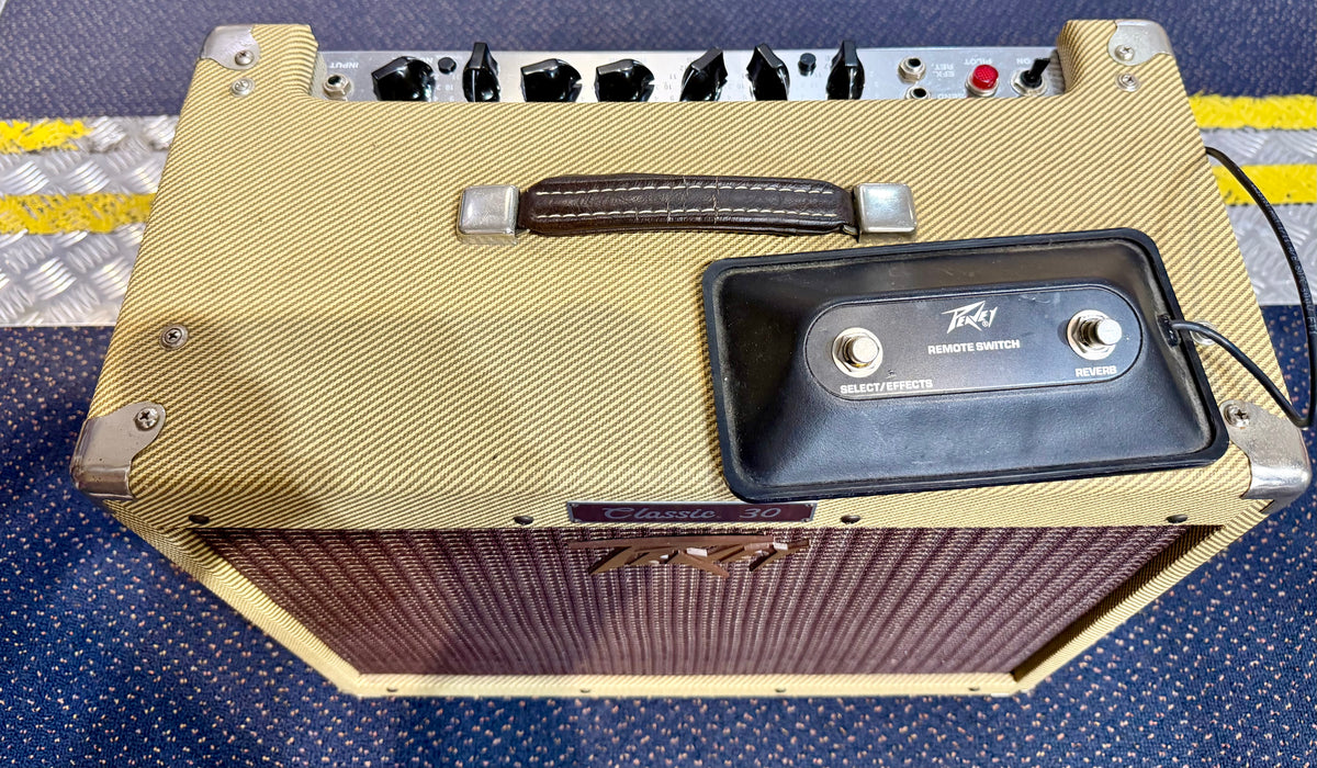 Peavey Classic 30 1x12 Guitar Amp W/- Footswitch - Made in USA ( Pre Owned )-Peavey-Infinite Music