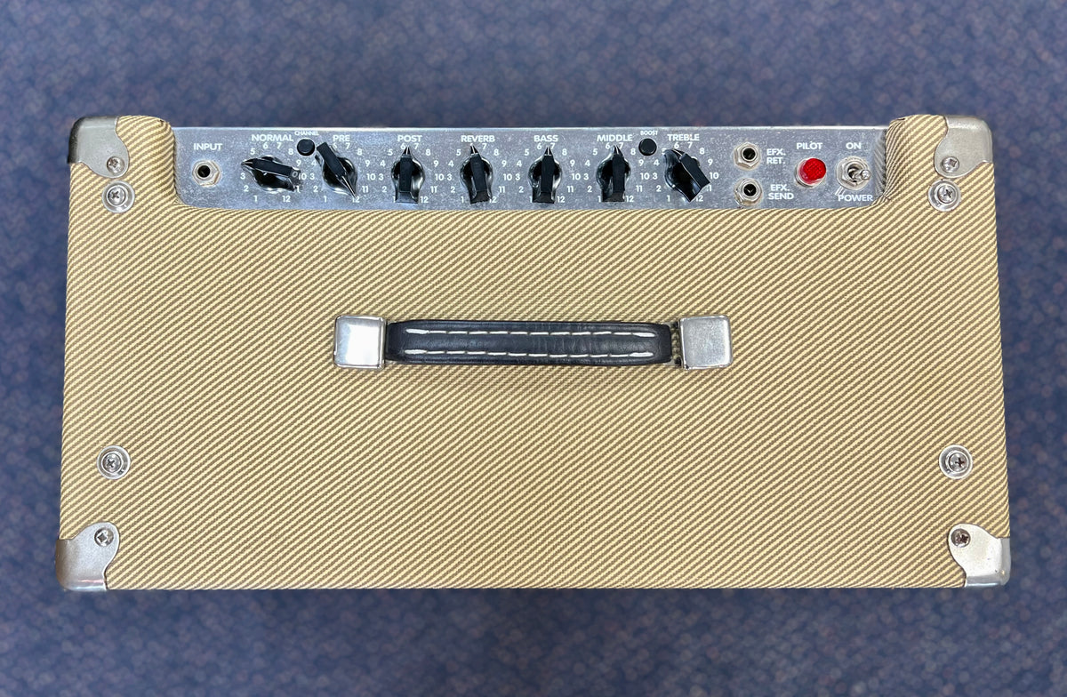 Peavey Classic 30 1x12 Guitar Amp w/- Footswitch & Celestion Vintage 30 Upgrade (Pre Owned)-Infinite Music-Infinite Music