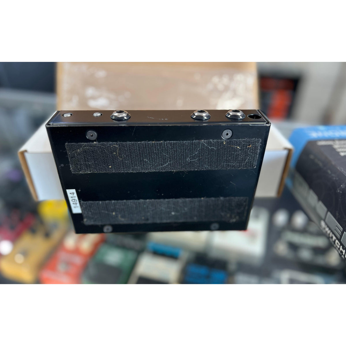 Radial Engineering Switchbone JX-2 ABY Amp Selector + Boost W/ Box - Pre Owned - ( No Power Supply)-Radial Engineering-Infinite Music
