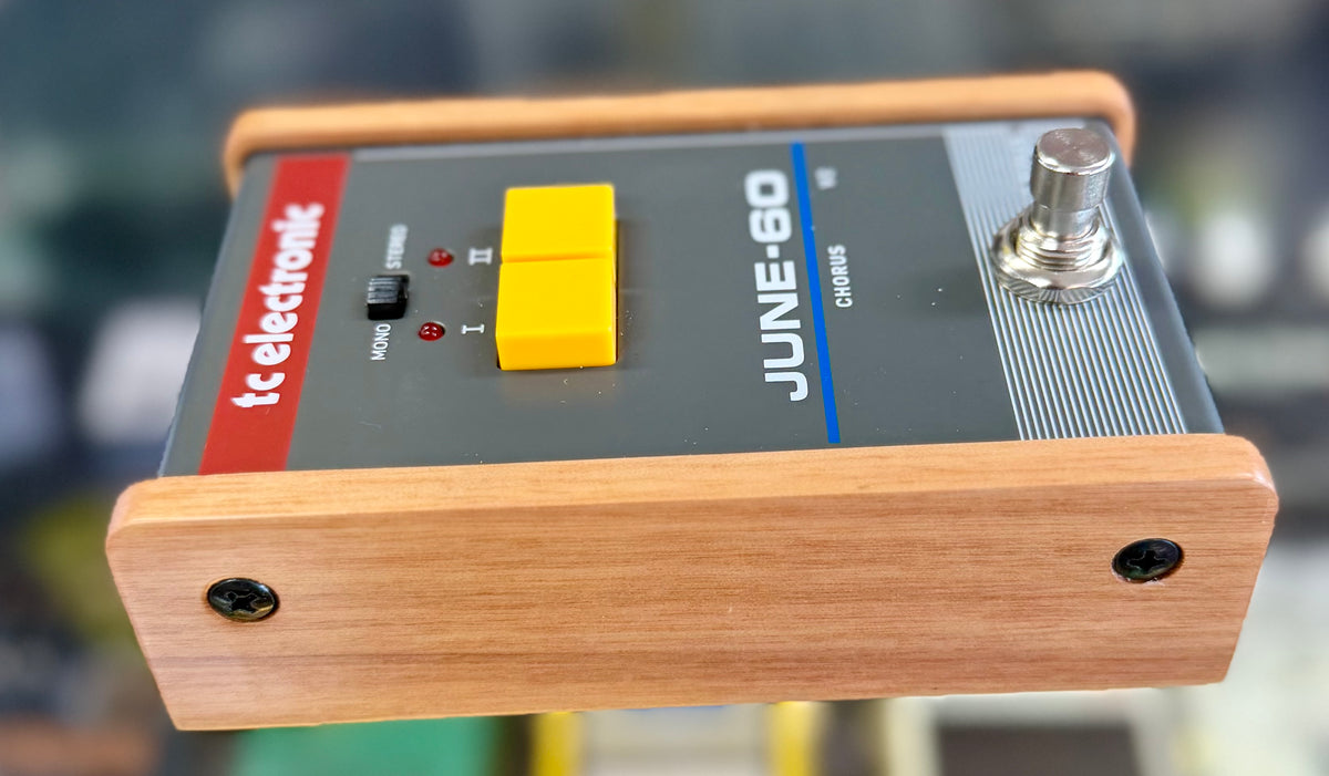 TC Electronic June 60 V2 Stereo Chorus ( Pre Owned ) ... In Box-TC Electronic-Infinite Music