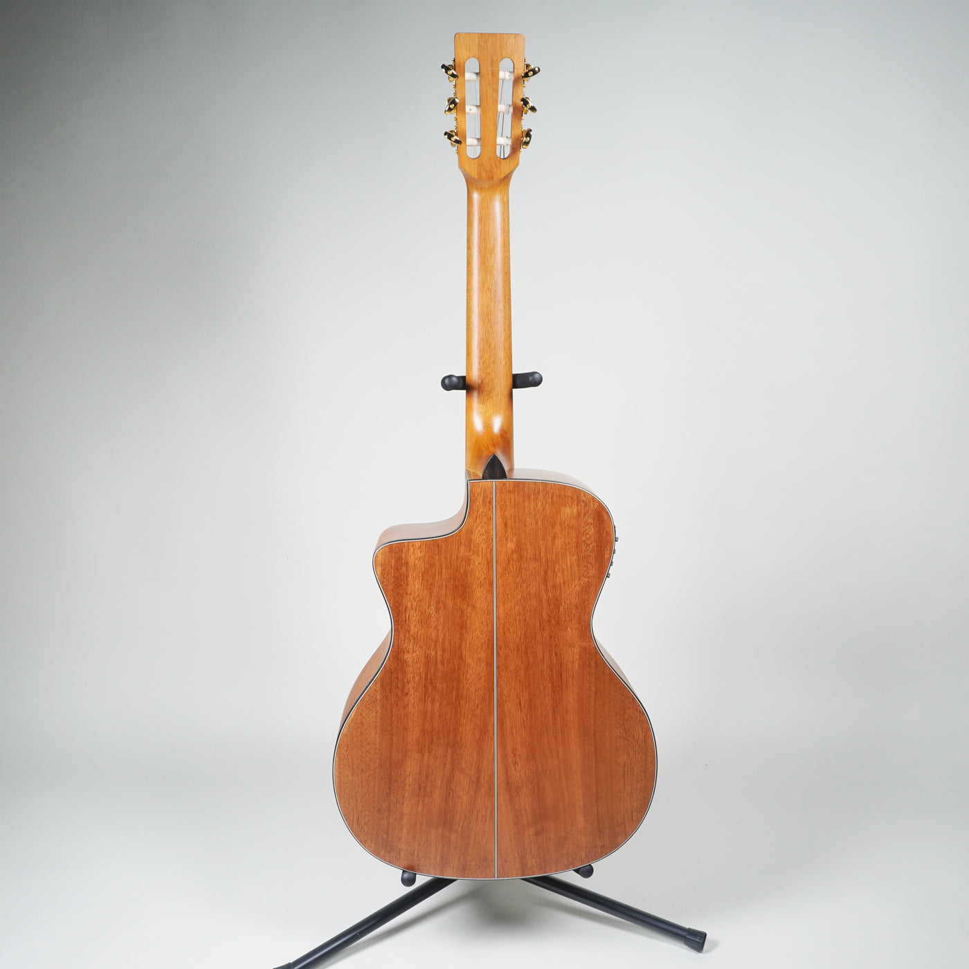Valencia 430 Series 4/4 Classical Guitar with Pickup - Natural Satin-Valencia-Infinite Music