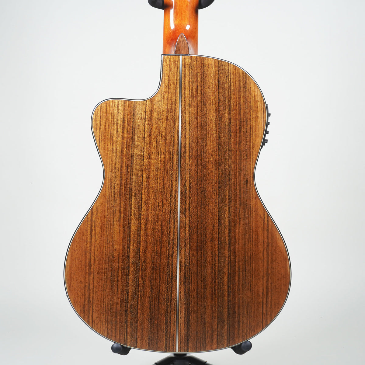 Valencia 560 Series 4/4 size Classical Guitar with Pickup-Valencia-Infinite Music