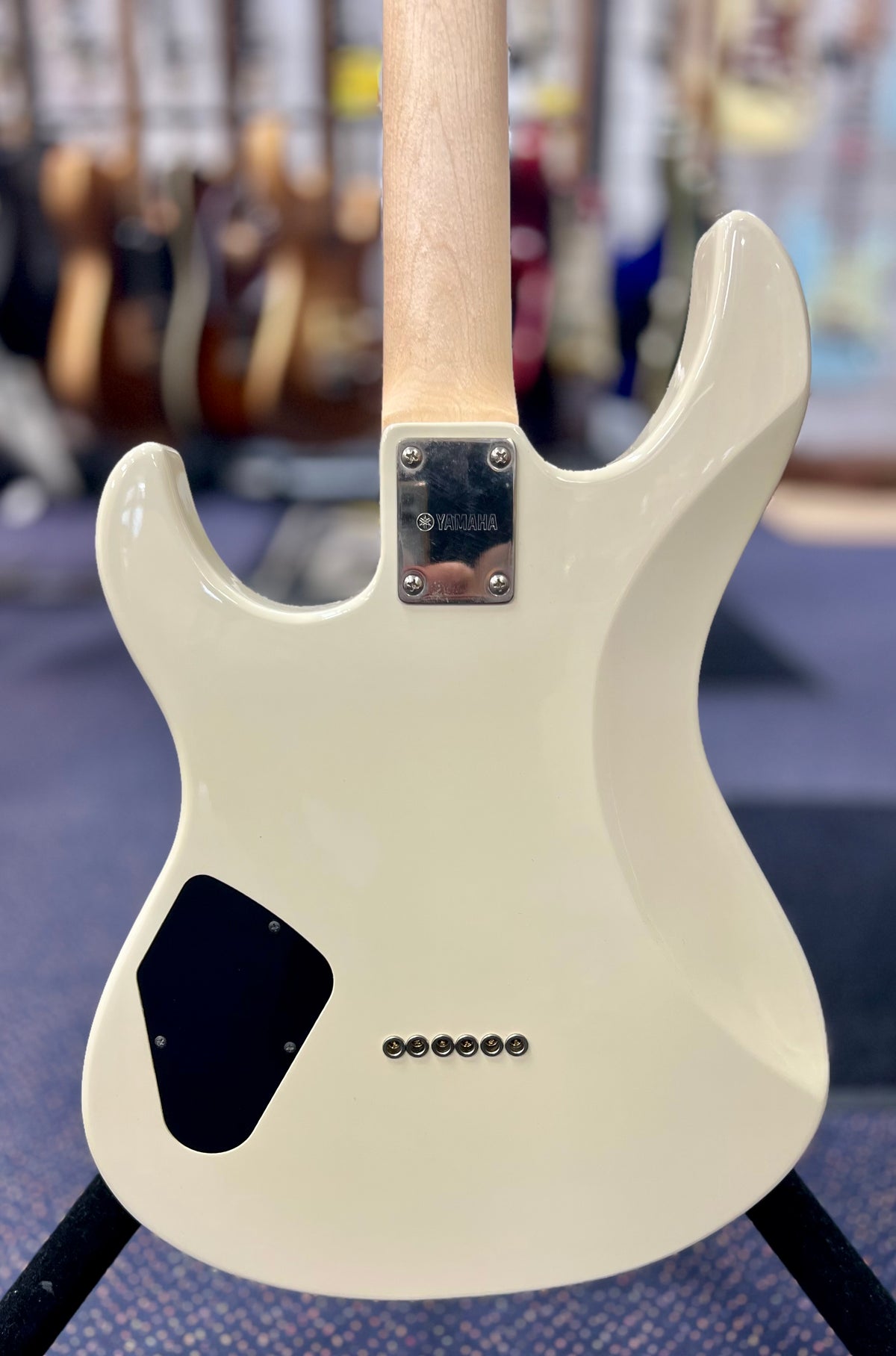 Yamaha Pacifica PAC311H Electric Guitar - Vintage White ( Pre Owned )-Yamaha-Infinite Music