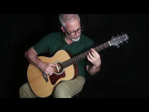 Walden G550RE Natura Solid Grand Auditorium Acoustic-Electric w/ Armrest - Open Pore Satin Natural
